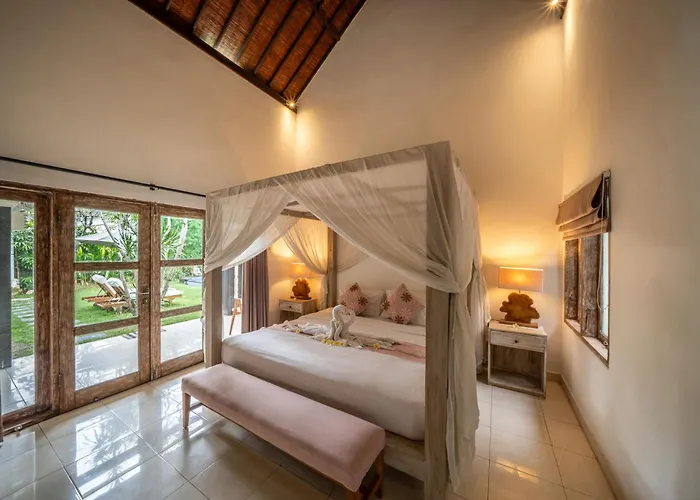 Kangaroo Seminyak, 2br Private Pool Close To Double Six *
